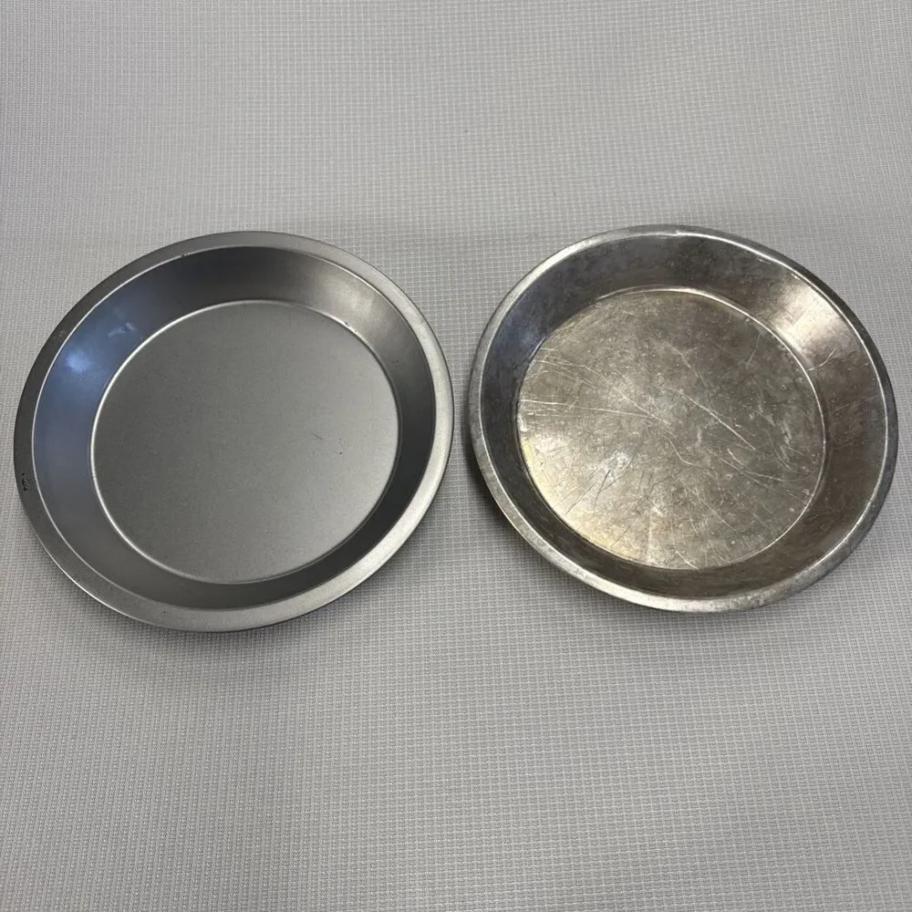 9-Piece Vintage Aluminum Bakeware Set - Mirro Ekcoloy Wear-Ever - MCM Kitchen